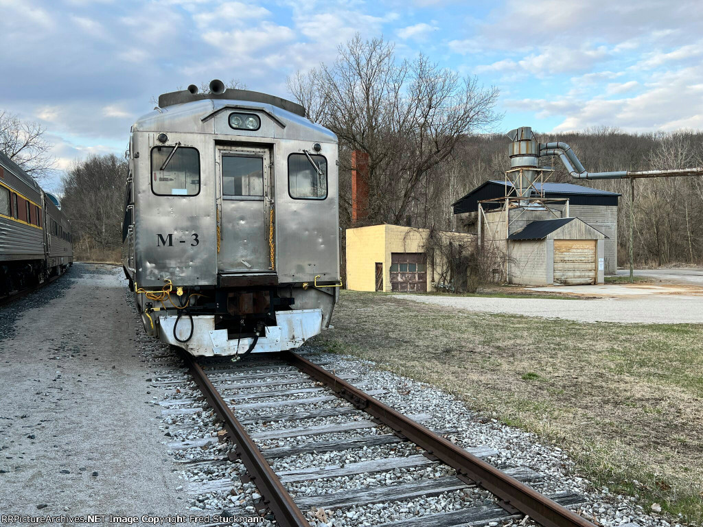 CVSR M-3 with some local scenery.